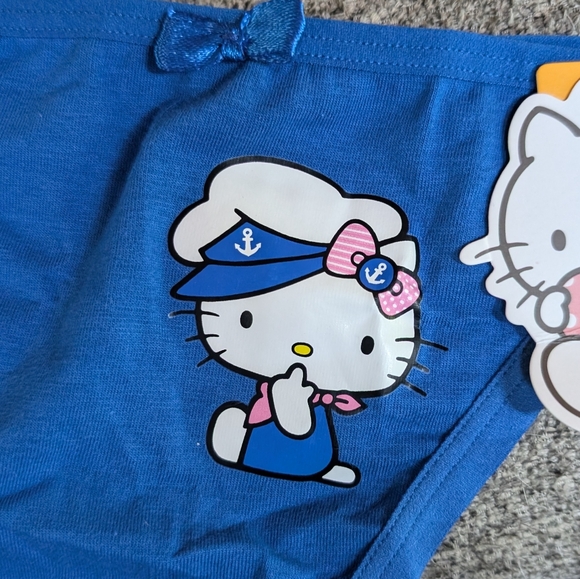 📢 Just In... Hello Kitty Thong - Picture 3 of 6